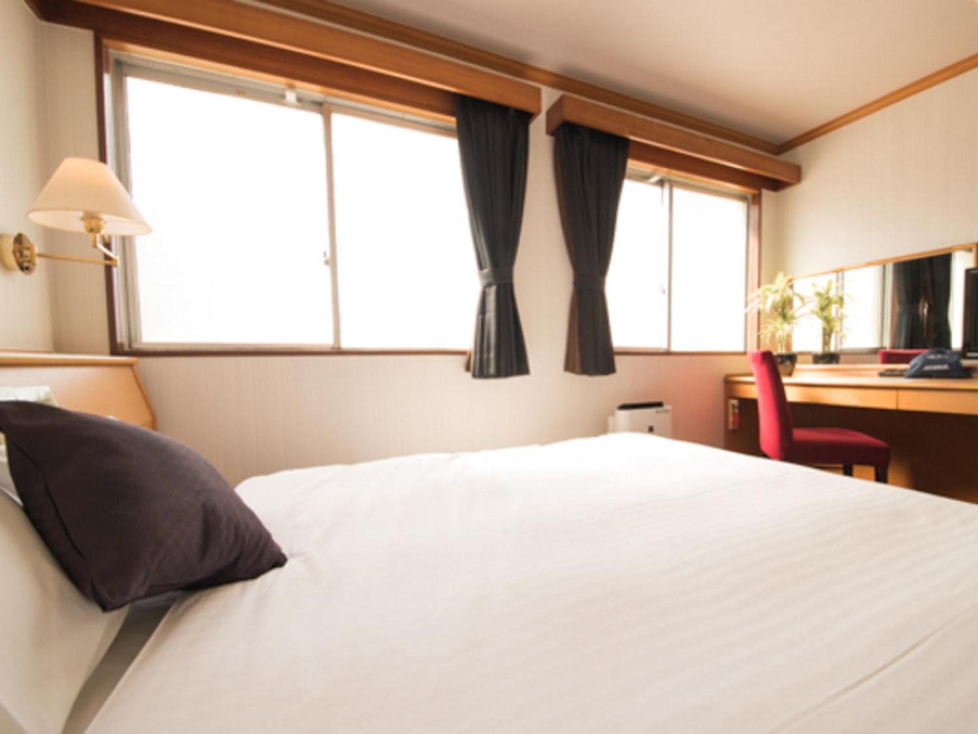 Hotel Livemax Budget Naha Tomarikou Екстериор снимка